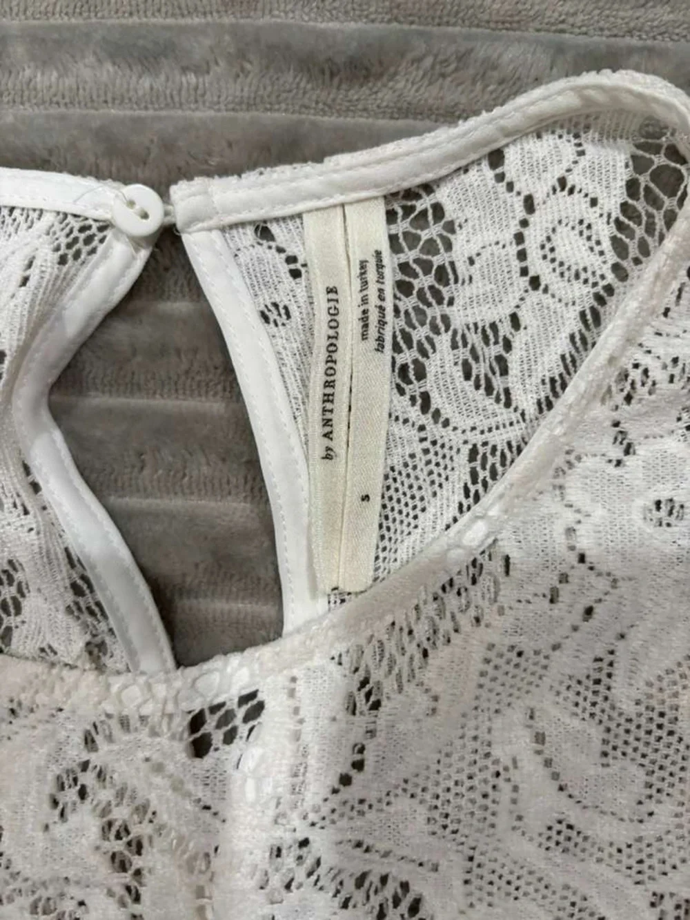 Anthropologie White Lace Puff-Sleeve Blouse